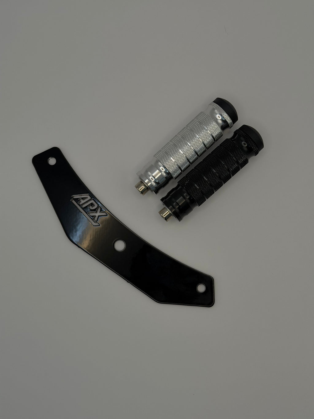Yozma Footlock — 7075 Aluminum